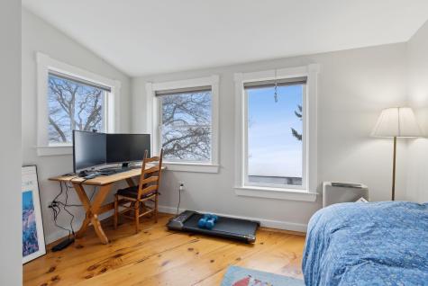 44 Maquoit Drive Freeport ME 04032