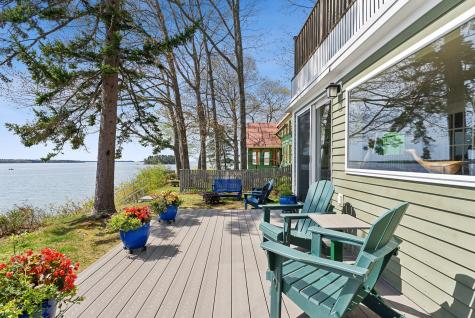 44 Maquoit Drive Freeport ME 04032