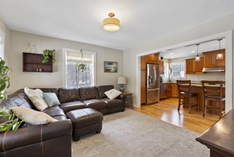 55 Alderbrook Lane Yarmouth ME 04096