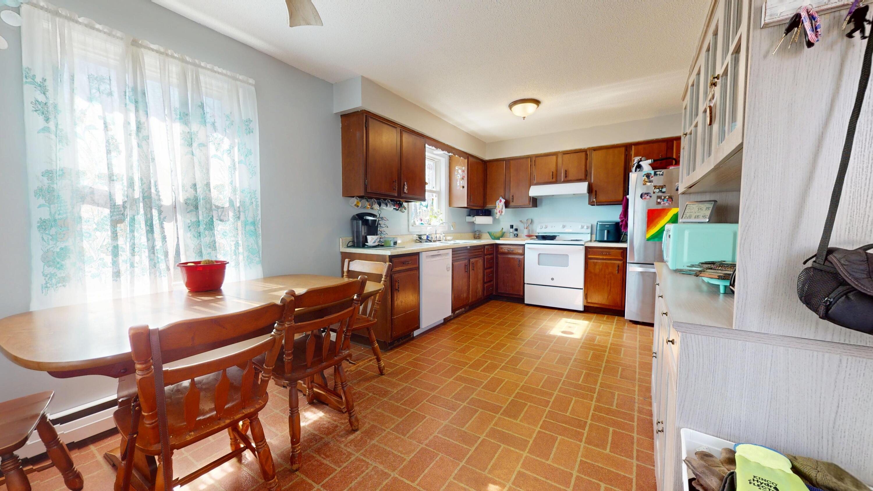 372 Massachusetts Avenue Millinocket ME 04462