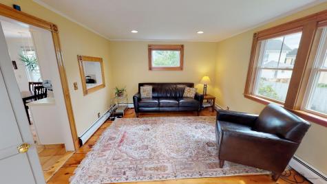 10 Graham Avenue N Bangor ME 04401