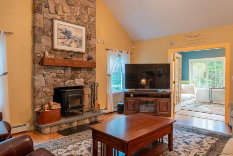 57 Crestview Lane Brunswick ME 04011