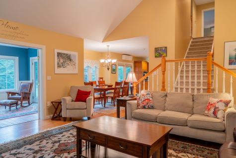 57 Crestview Lane Brunswick ME 04011