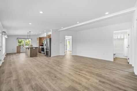 83 Mount Vernon Road Augusta ME 04330