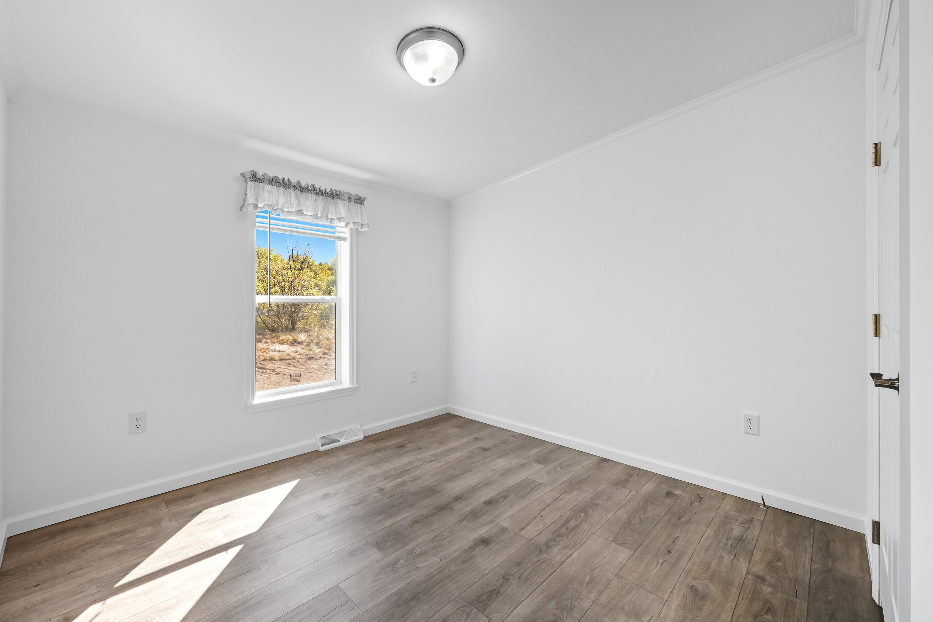 83 Mount Vernon Road Augusta ME 04330