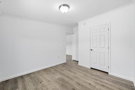 83 Mount Vernon Road Augusta ME 04330