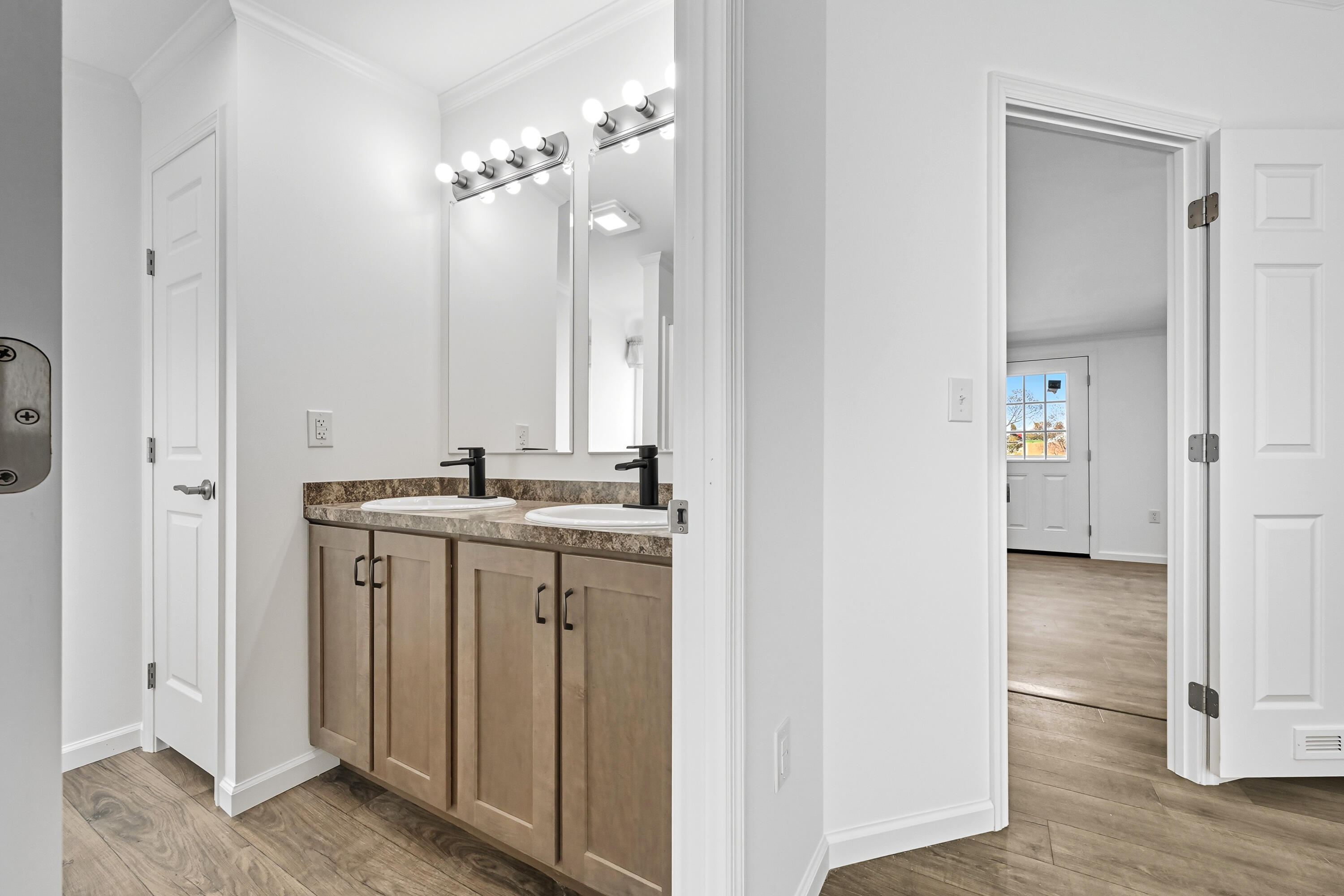 83 Mount Vernon Road Augusta ME 04330