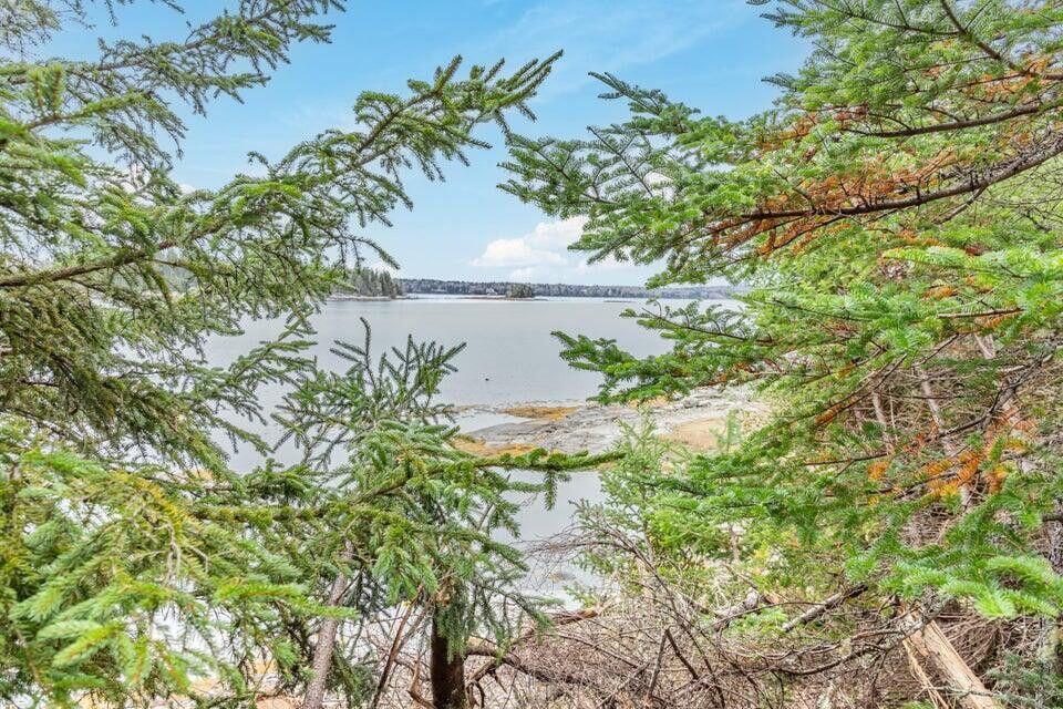 11 Quiet Shore Road Steuben ME 04680