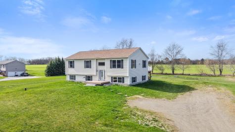 66 Bradbury Drive Corinth ME 04427