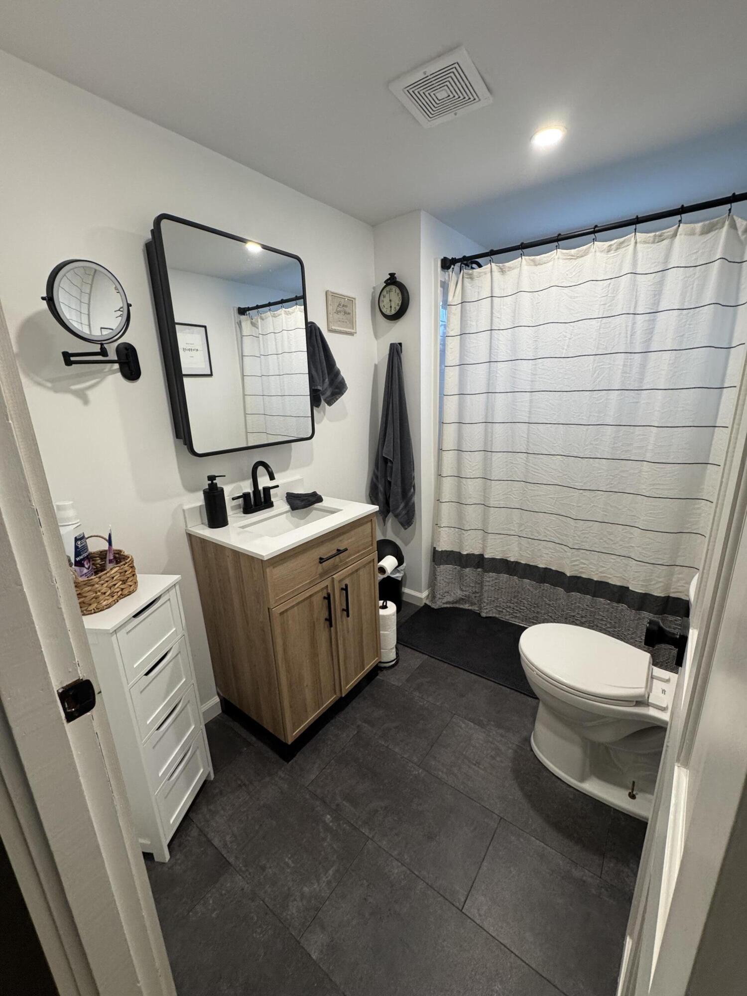 549 Hudson Road Glenburn ME 04401