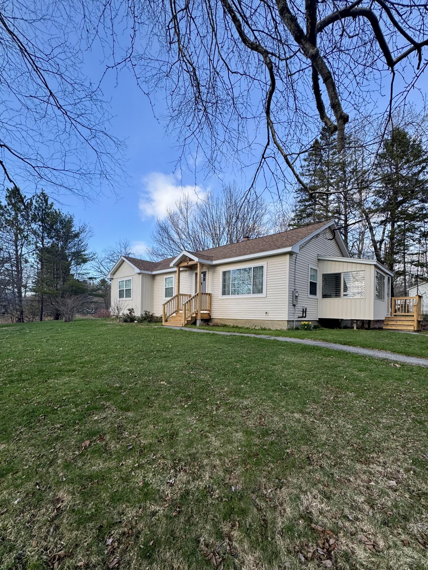 549 Hudson Road Glenburn ME 04401