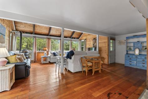 40 Highpoint Drive Frye Island ME 04071