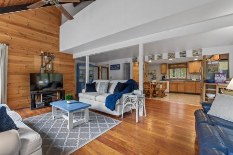 40 Highpoint Drive Frye Island ME 04071