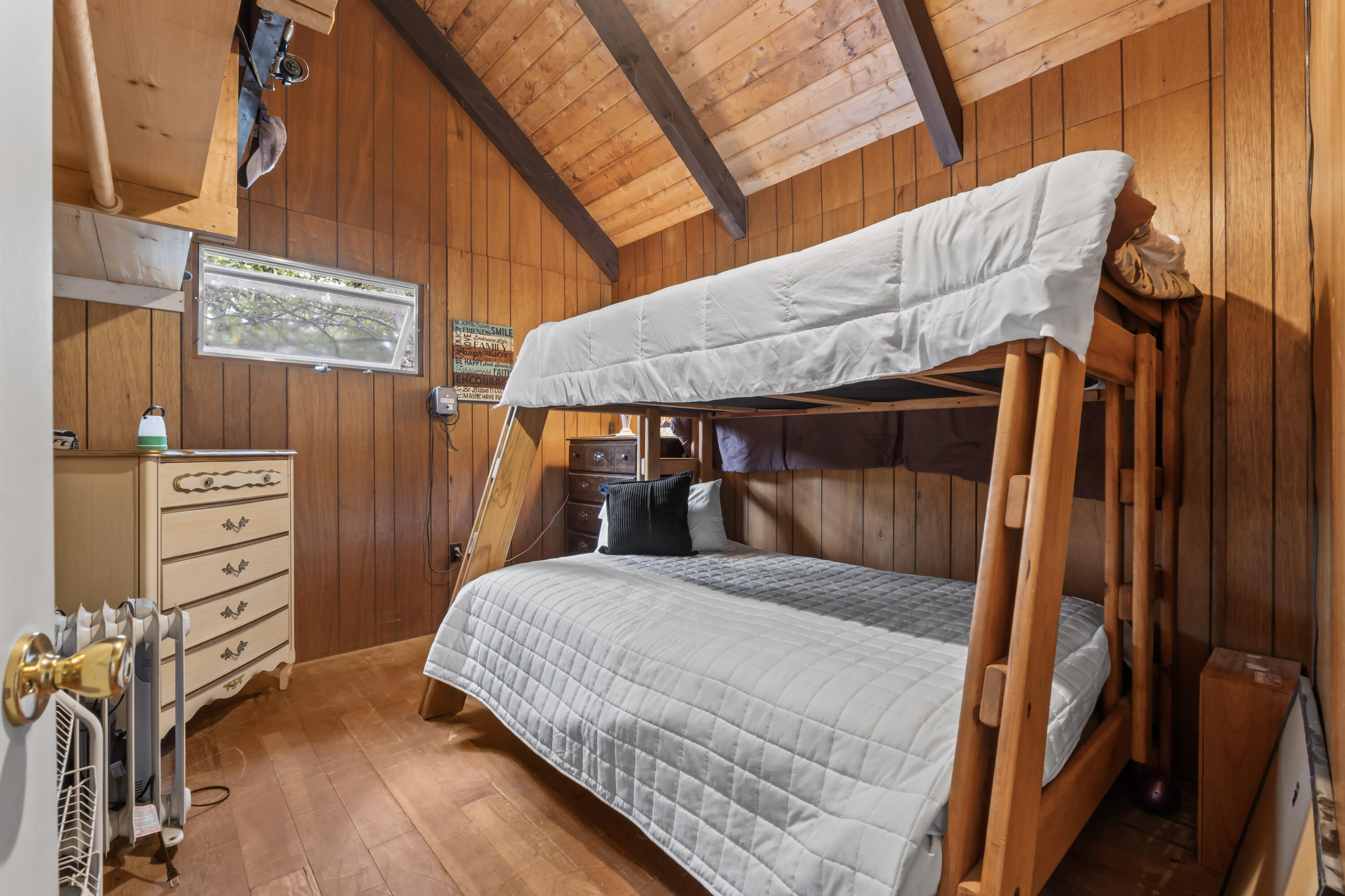 40 Highpoint Drive Frye Island ME 04071