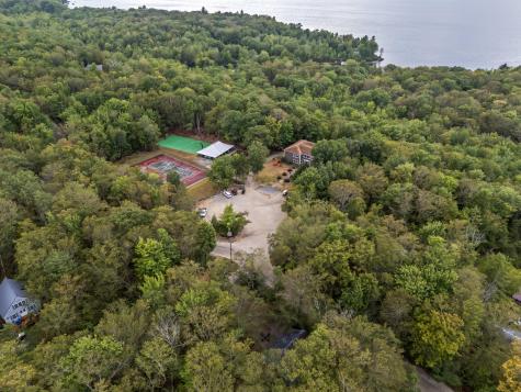 40 Highpoint Drive Frye Island ME 04071