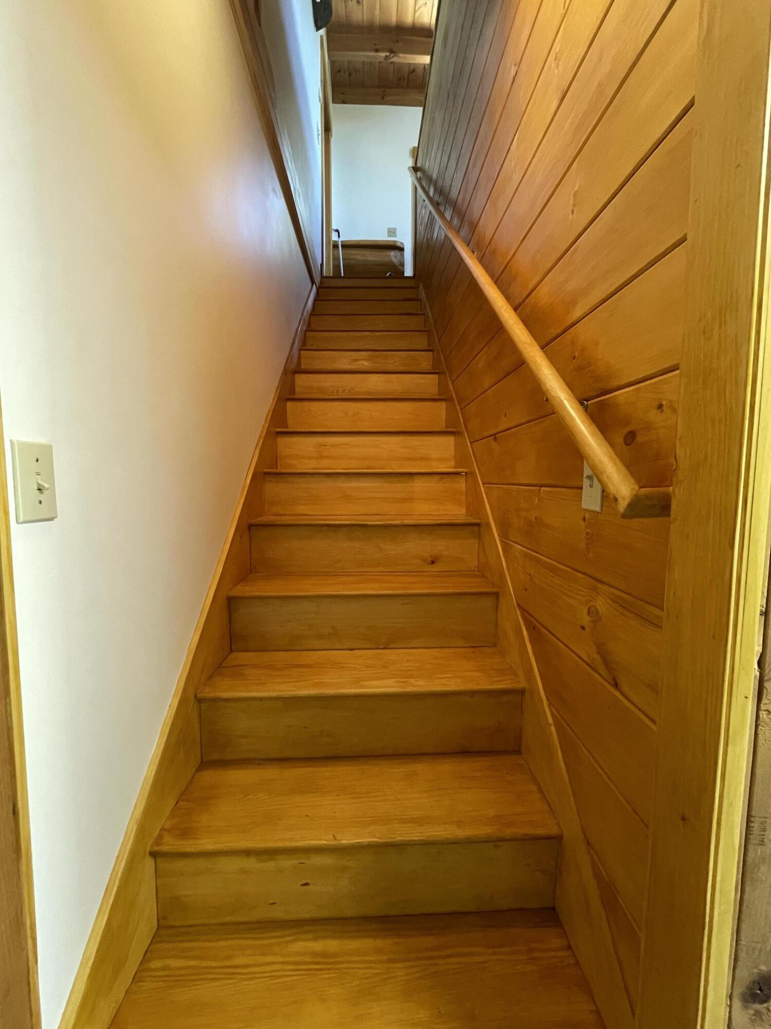 44 Holmes Lane Cushing ME 04563