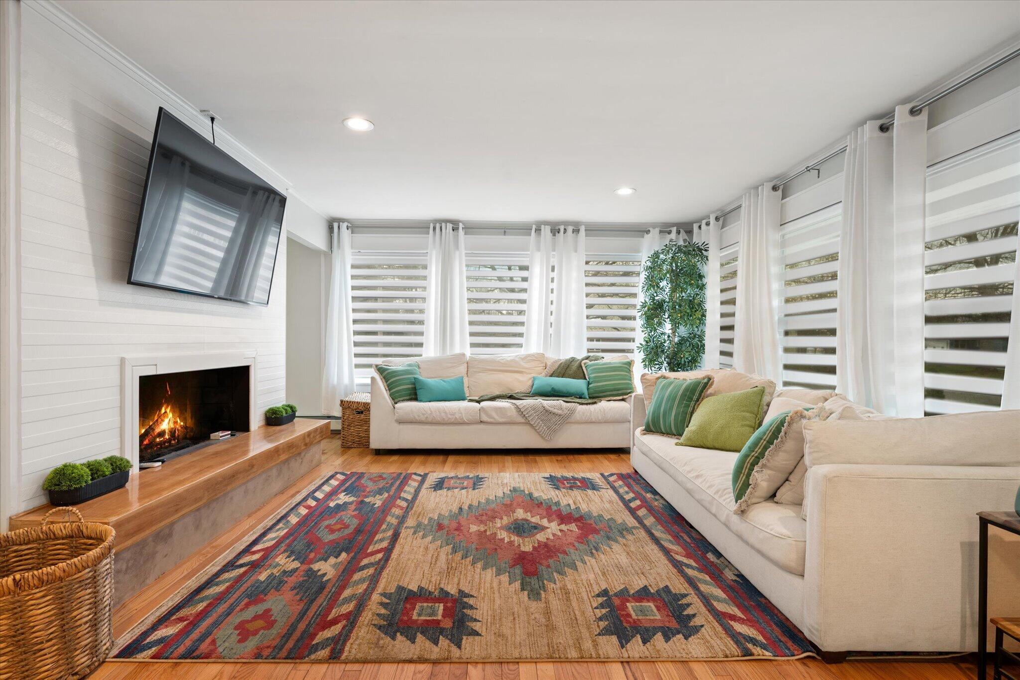 410 Mount Hope Avenue Bangor ME 04401
