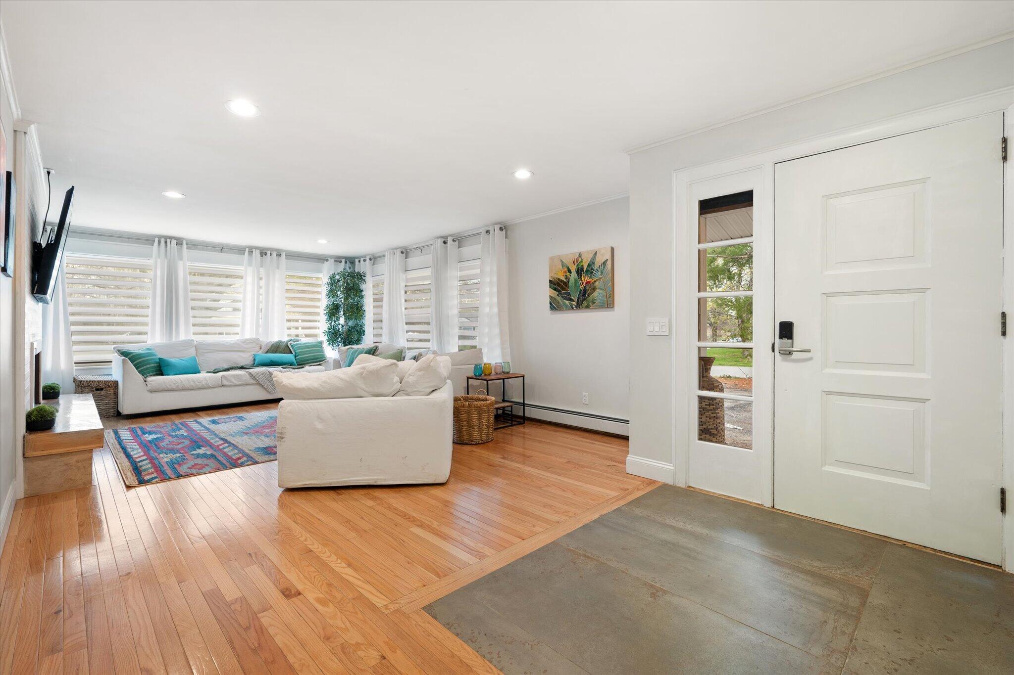 410 Mount Hope Avenue Bangor ME 04401