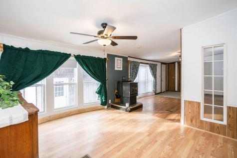 58 Starks Road New Sharon ME 04955