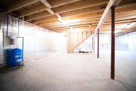 12 Windsor Road Ellsworth ME 04605