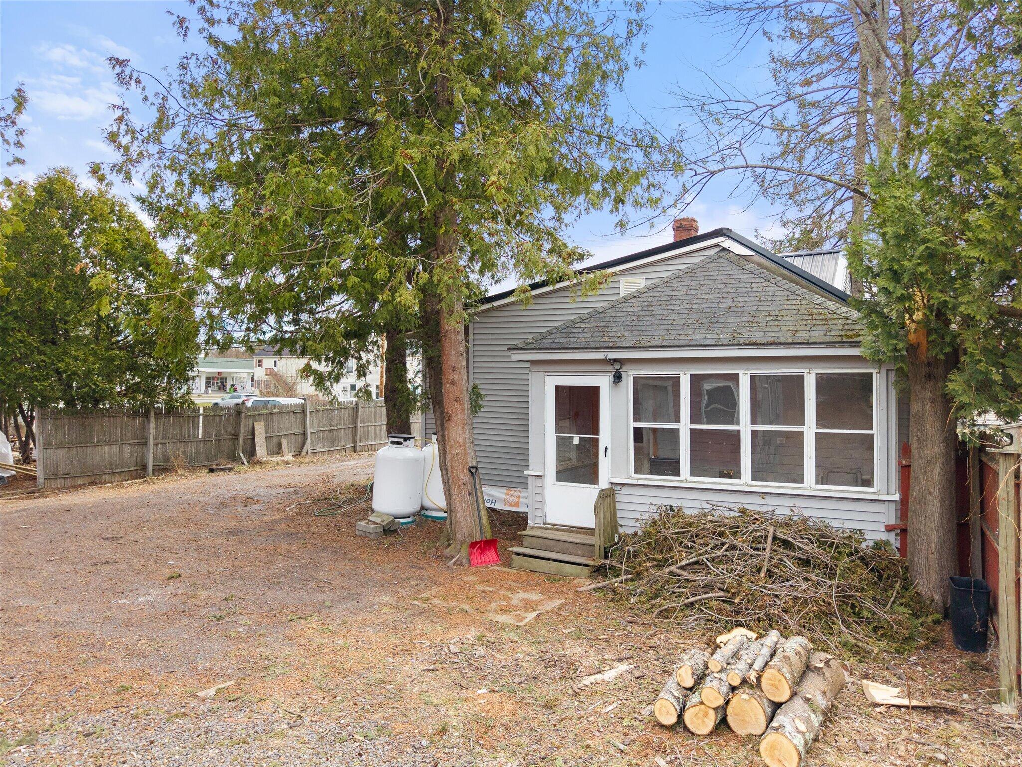 12 Western Avenue Hampden ME 04444