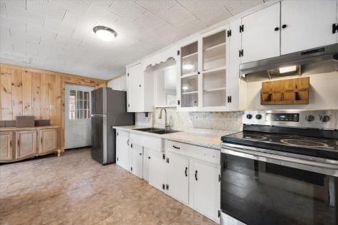 12 Western Avenue Hampden ME 04444