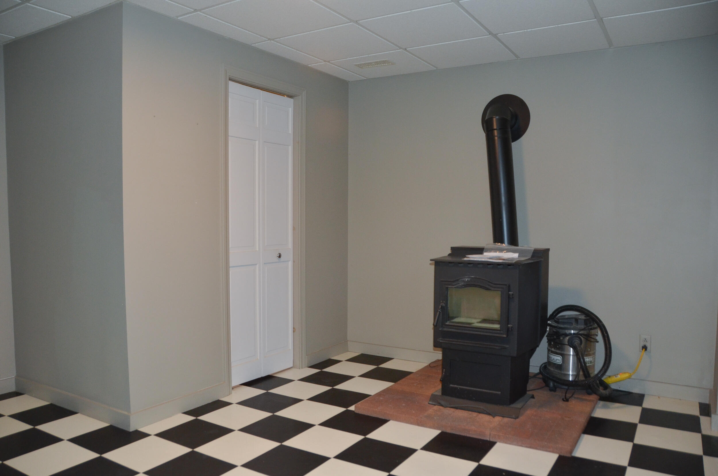 225 Mount Vernon Road Augusta ME 04330