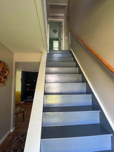 30 Troy Road Burnham ME 04922