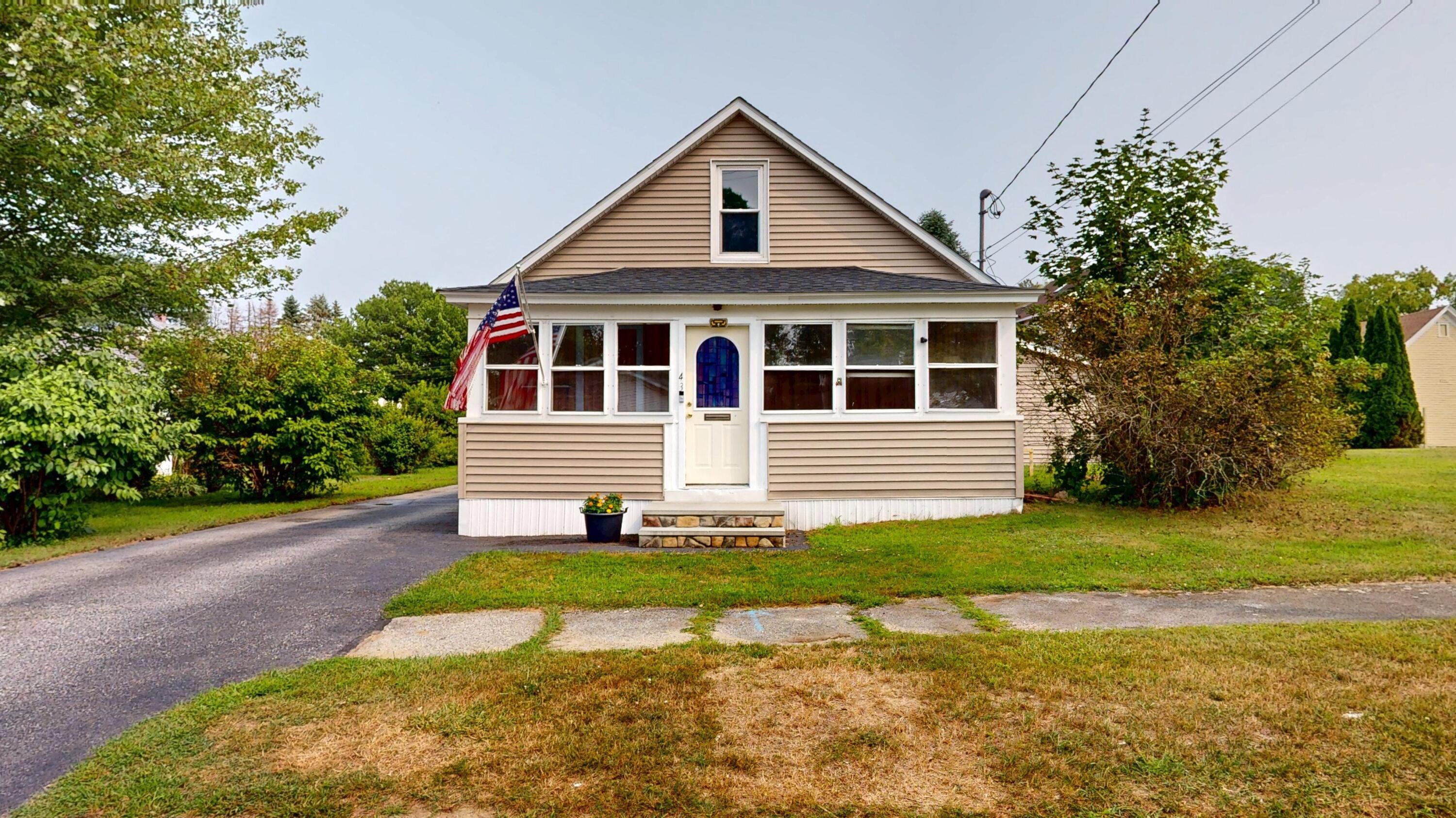 43 Rosedale Street Lewiston ME 04240