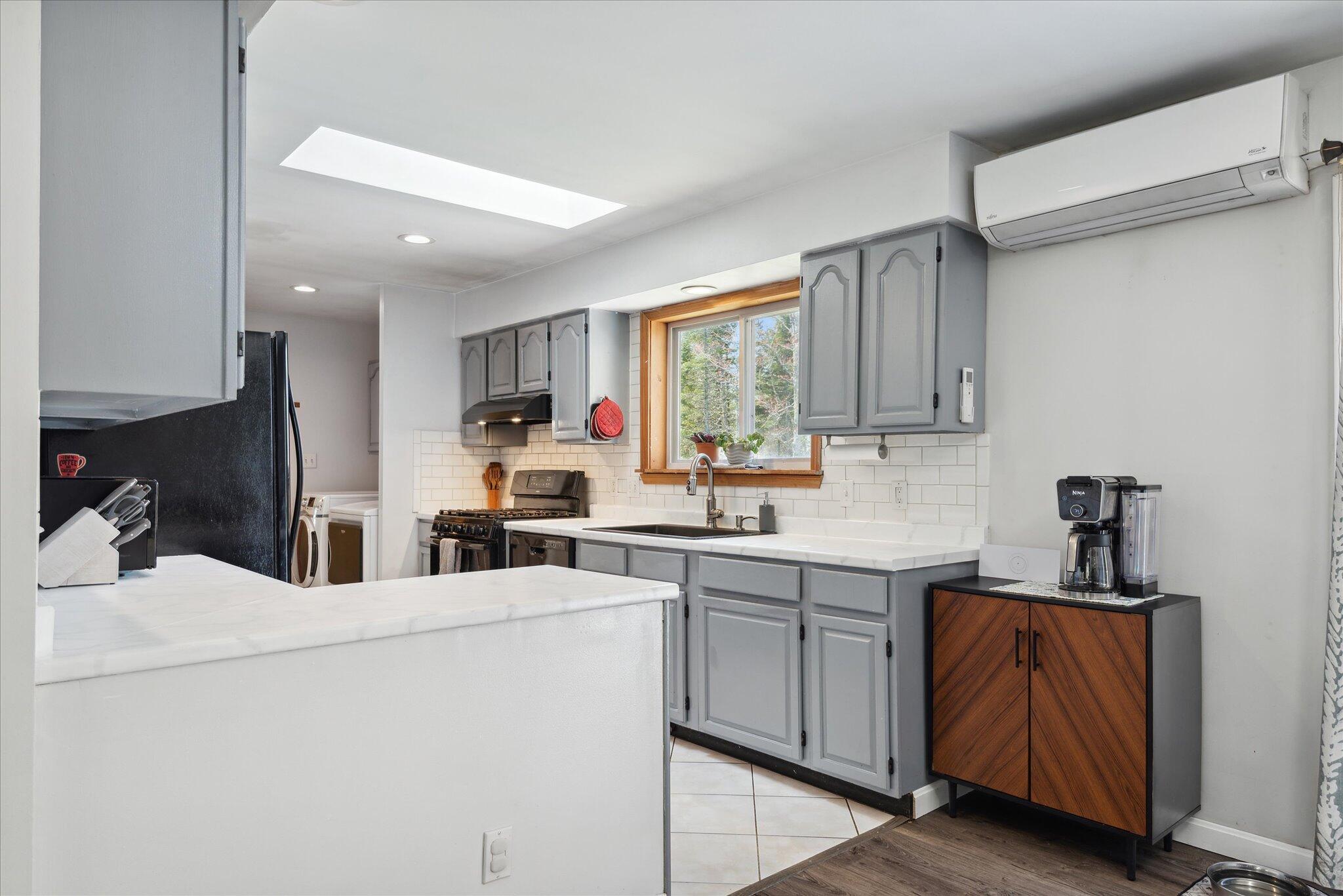 14 Pennington Lane Amherst ME 04605