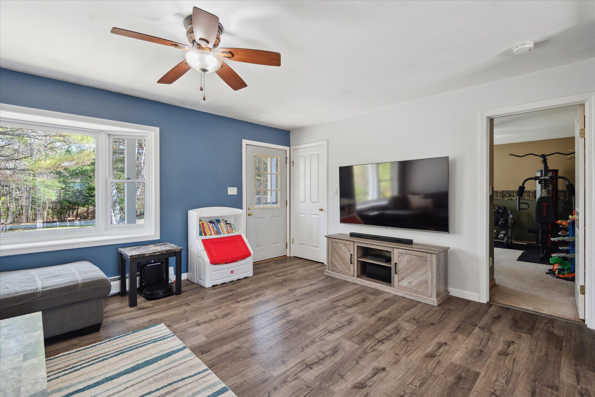 14 Pennington Lane Amherst ME 04605