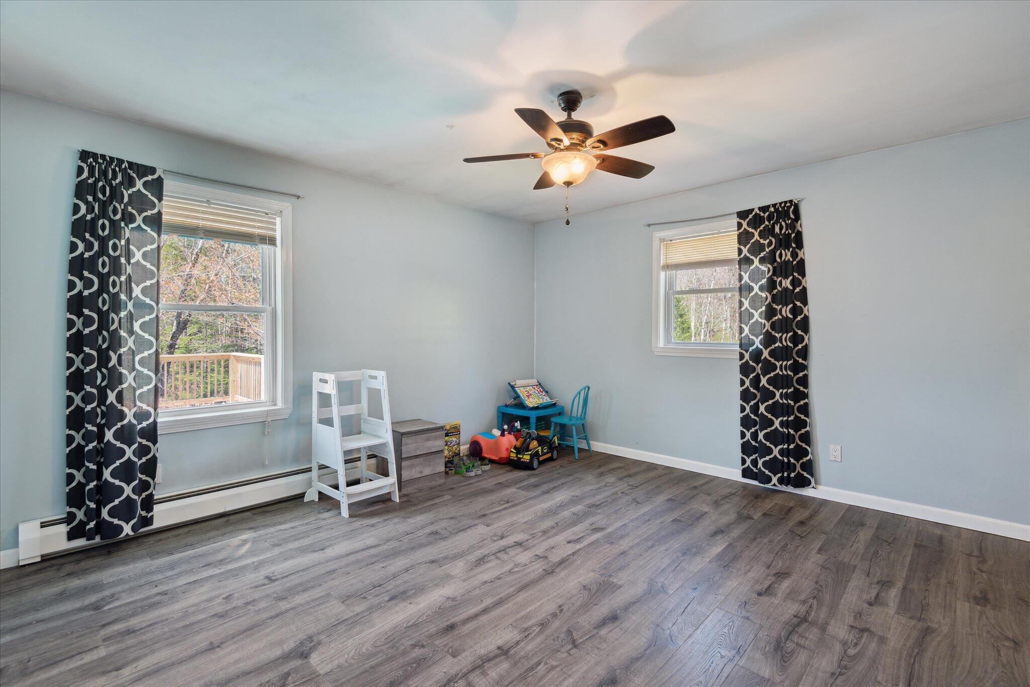 14 Pennington Lane Amherst ME 04605