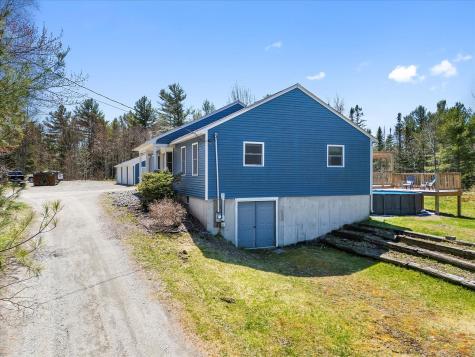 14 Pennington Lane Amherst ME 04605