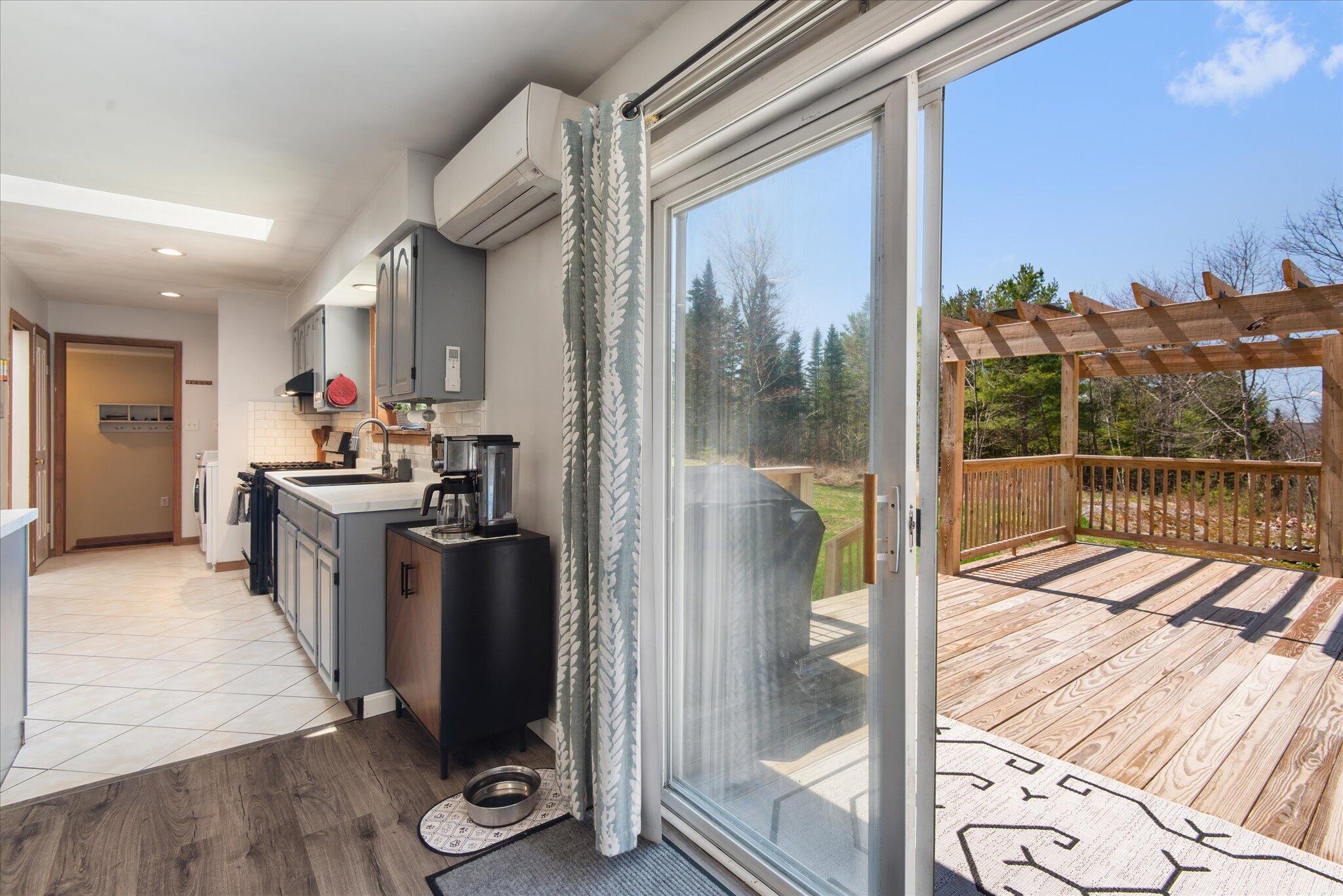 14 Pennington Lane Amherst ME 04605