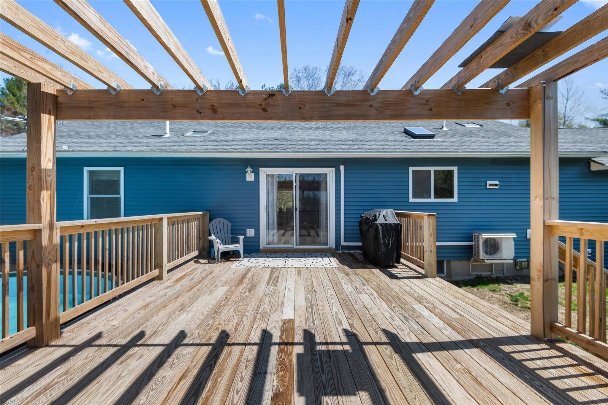 14 Pennington Lane Amherst ME 04605