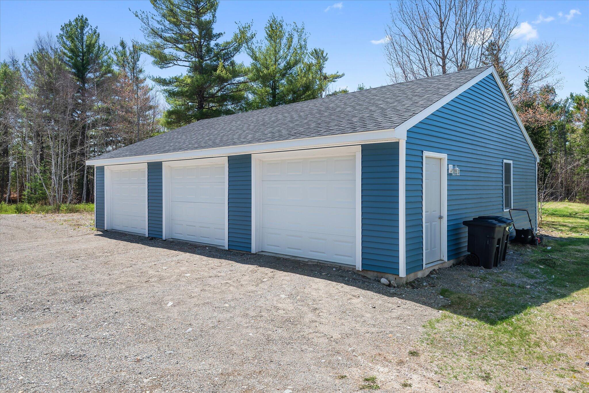 14 Pennington Lane Amherst ME 04605