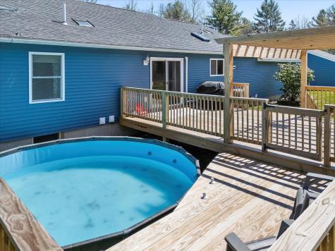 14 Pennington Lane Amherst ME 04605