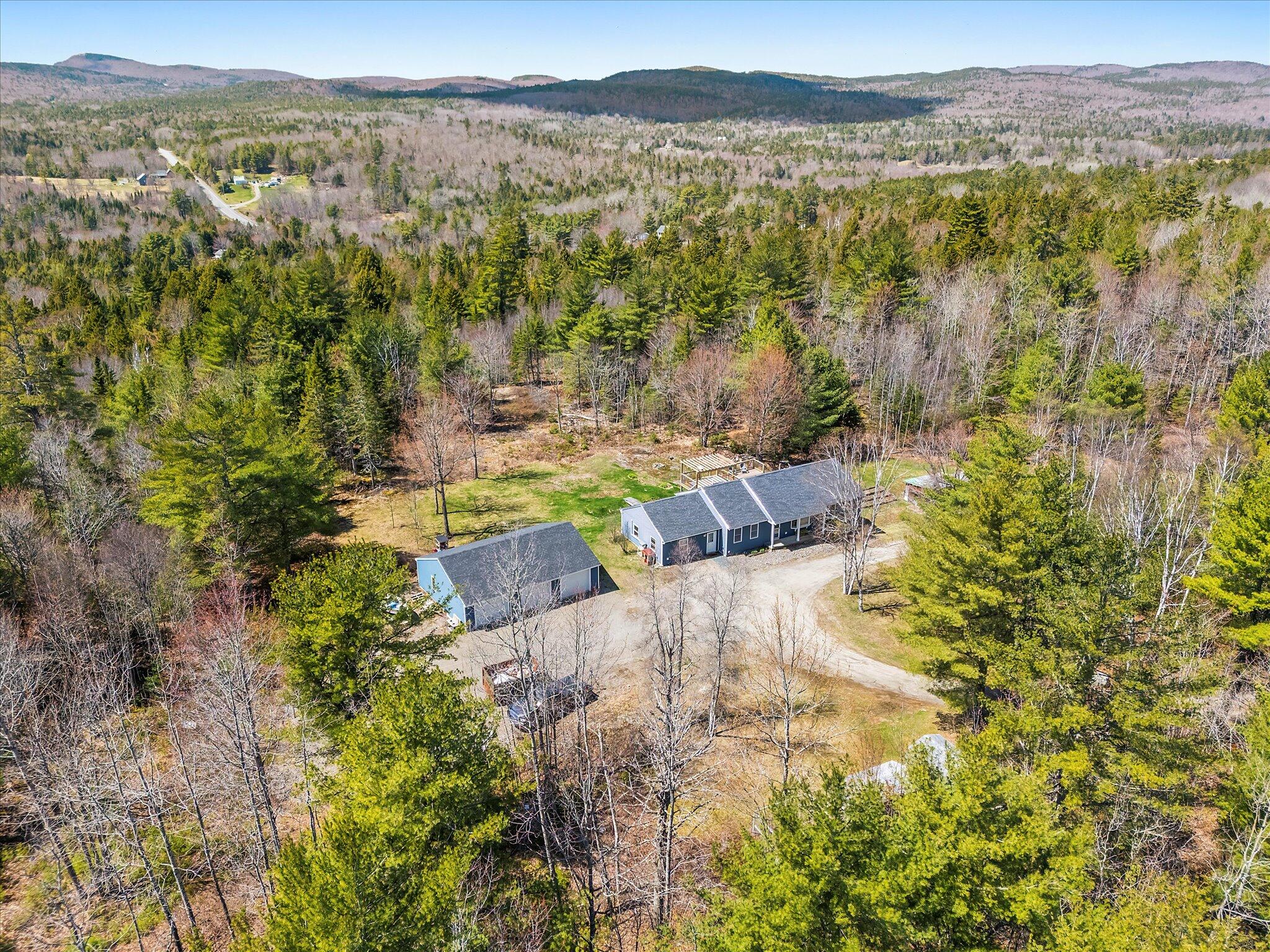 14 Pennington Lane Amherst ME 04605