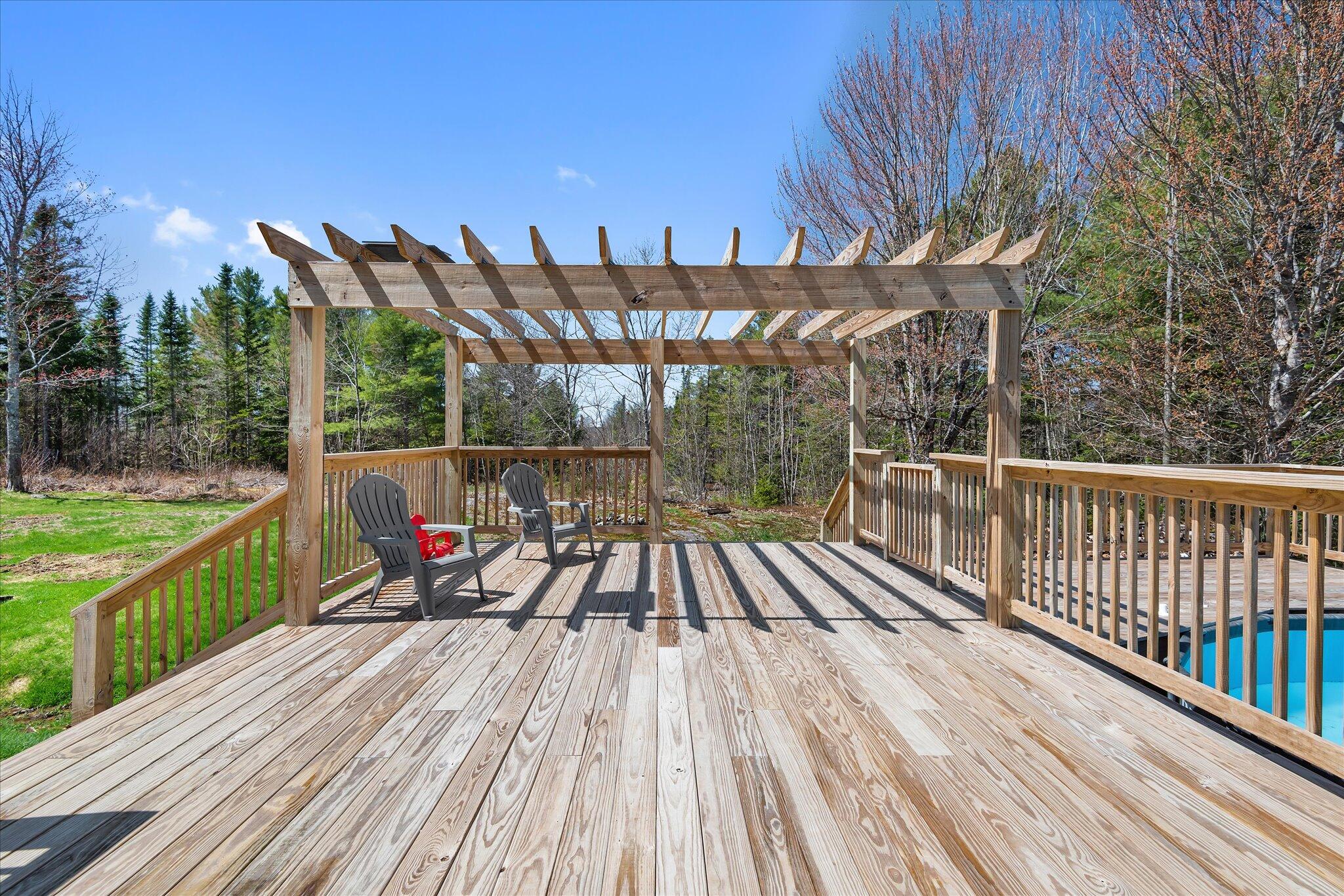 14 Pennington Lane Amherst ME 04605