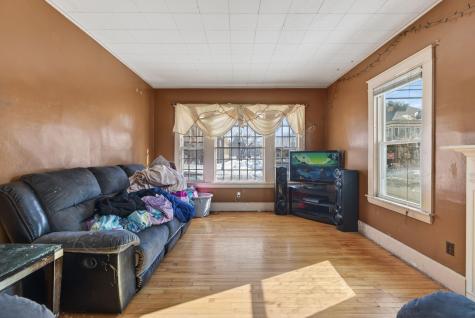 58 Central Avenue Lewiston ME 04240