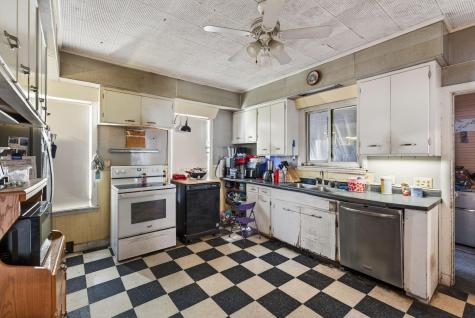 58 Central Avenue Lewiston ME 04240