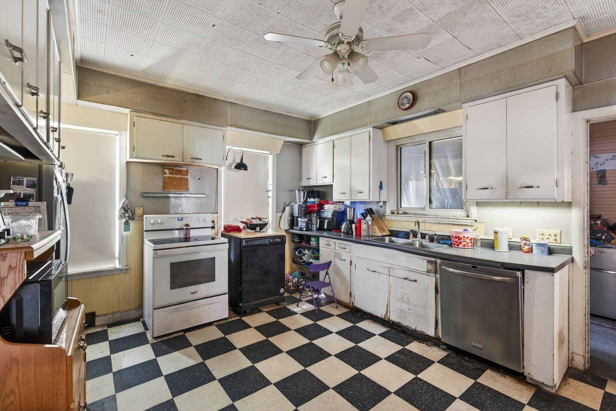 58 Central Avenue Lewiston ME 04240