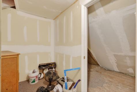 58 Central Avenue Lewiston ME 04240