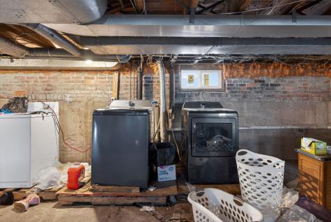 58 Central Avenue Lewiston ME 04240