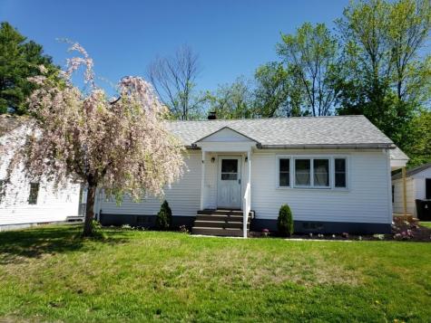76 Tampa Street Lewiston ME 04240