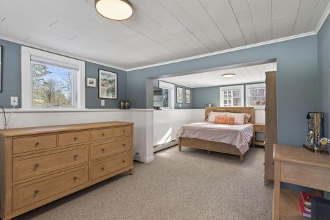 24 Day Road Gorham ME 04038