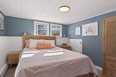 24 Day Road Gorham ME 04038