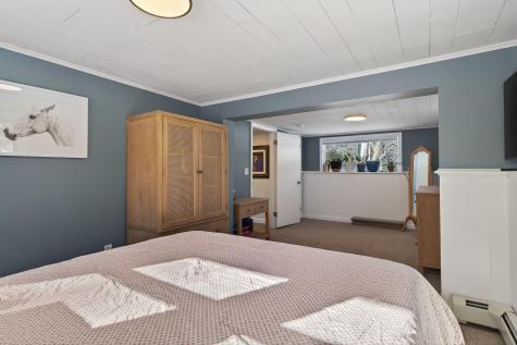 24 Day Road Gorham ME 04038