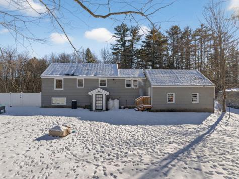 24 Day Road Gorham ME 04038