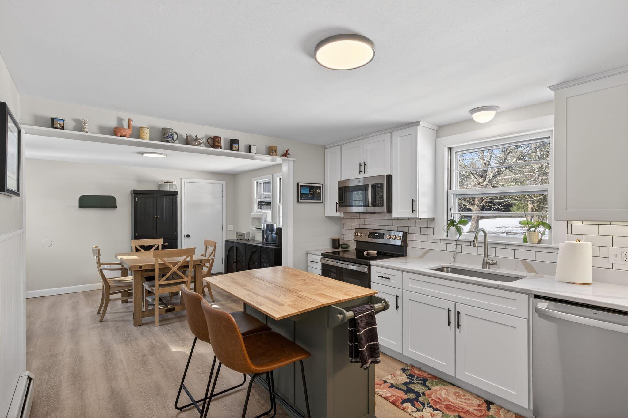 24 Day Road Gorham ME 04038